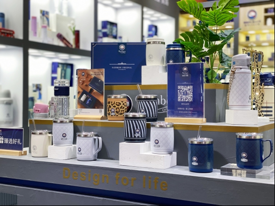 瑞堡奧路 個(gè)性化專屬禮品，引領(lǐng)高端日用品送禮新風(fēng)尚